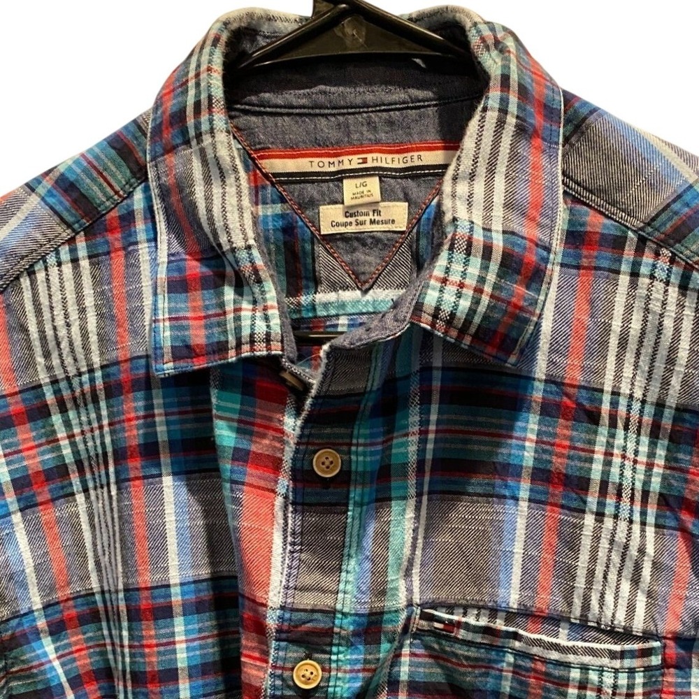 Tommy Hilfiger Button Down Shirt Large Men's Blue Red Plaid Custom Fit Cotton